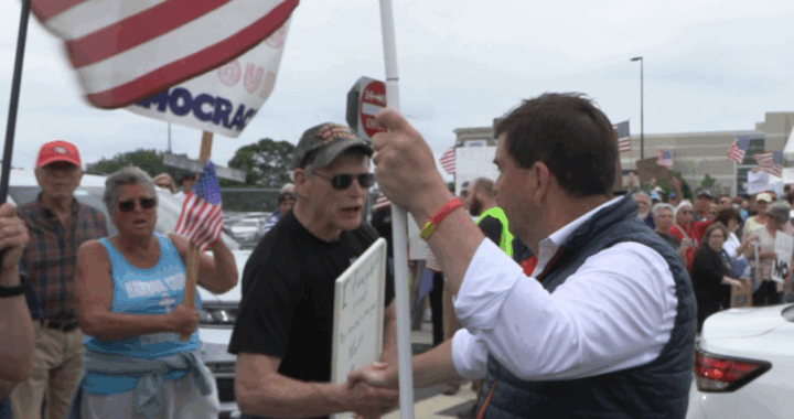Rep. John Mannion (D-NY) speaks to protesters at Syracuse's "No Kings Day" protest. © 2025 Jack Ziskin